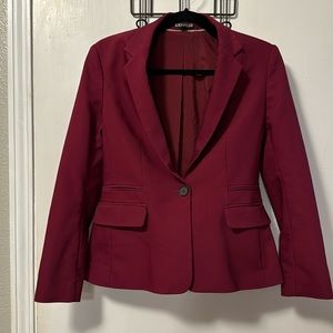 Express Blazer in Magenta, size 8